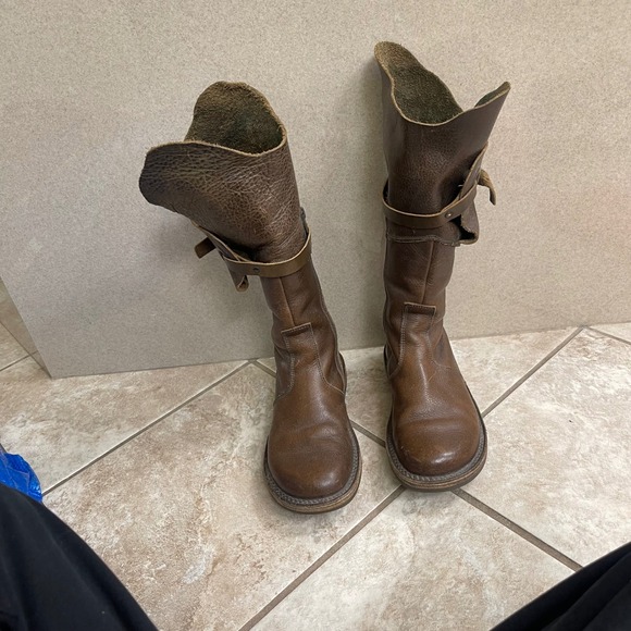 Trippen USA Sz 6(36)Brown Leather Tall Biker Boots Buckle Strap Zip Up Women's - Picture 3 of 16